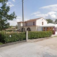 Locale adibito a ristorante e abitazione a Sepino