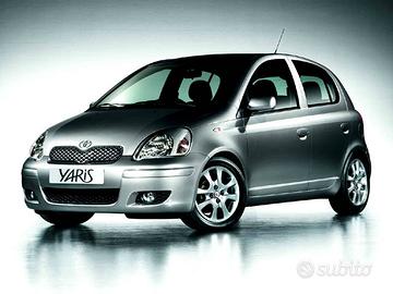 TOYOTA Yaris - 2005