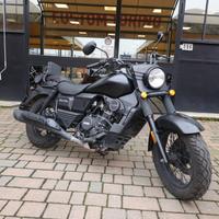 Um Renegade Commando 125 CUSTOM