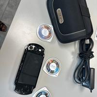 Psp PlayStation portatile compreso di giochi