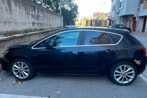 Auto opel astra 1.7