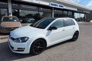 Volkswagen Golf 1.6 TDI 5p. Highline BlueMotion Te