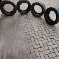 Gomme 235/ 55/ 17 99v