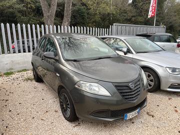Lancia Ypsilon 1.2 69 CV 5 porte Elle