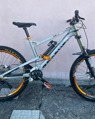 MTB Canyon torque frx