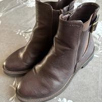 Stivaletti da donna Bata del 36 in pelle