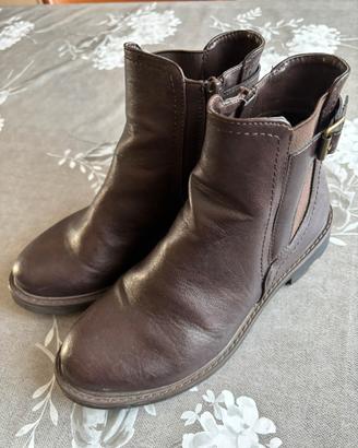 Stivaletti da donna Bata del 36 in pelle
