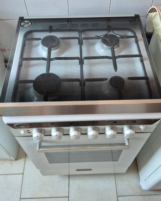 forno piu 4 fuochi x cucina