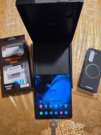 Samsung Z Fold Black 5 .