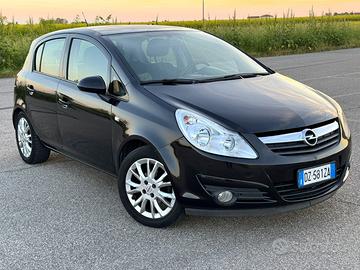 Opel corsa 1.2 (55 kw) gpl +neopatentati