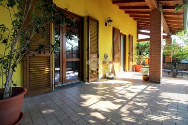 PORZIONE DI BIFAMILIARE A ABBADIA CERRETO