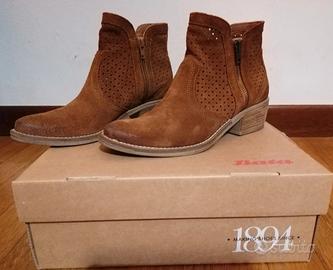 Camperos in camoscio 