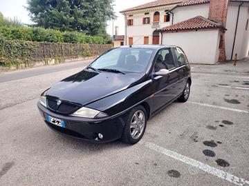 lancia y elefantino rosso 1.2 16v