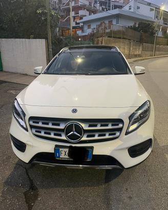 Mercedes GLA