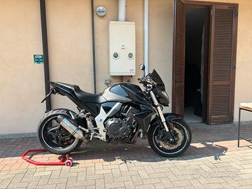 Honda Cb1000r