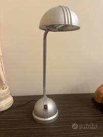 Lampada da tavolo