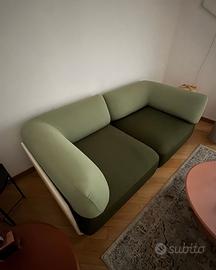 Divano 2 posti (nuovo, super convenienza)