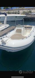 Gommone capelli tempest 570