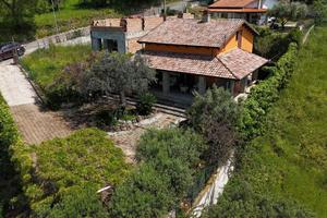 Villa di 170 m² con 4 locali a Giungano