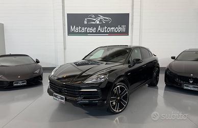 Porsche Cayenne coupè E-Hybrid 3.0cc 340cv Tetto p