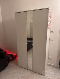 Guardaroba con 2 ante