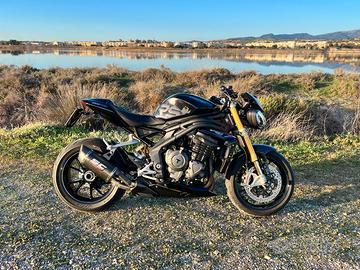 Triumph Speed triple 1200RS