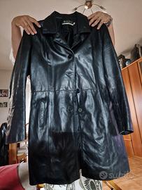 Giacca donna in pelle nera 