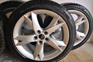 4 Dischi in lega da 19" + 4 gomme