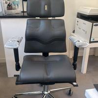 Sedia ergonomica Kulik Pyramid grigia