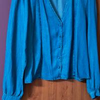 Blusa morbida in jeans