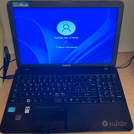 Pc portatile Toshiba Satellite win11 pro