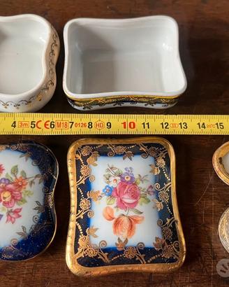 Tre scatoline ceramica.