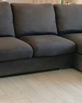 Divano PoltroneSofà grigio scuro