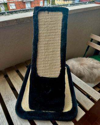 Trixie Tiragraffi per gatti in sisal nero/beige