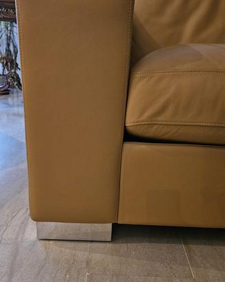 Due divani Poltrona frau pelle alta qualità