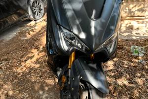 Tmax 530 sx 2017 PERFETTO estetica sport