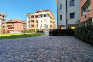 3 LOCALI A OPERA