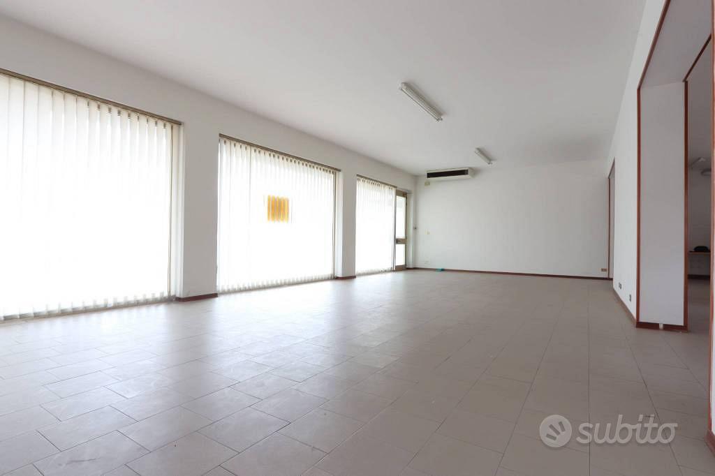Immobile di 151 m² con 1 locale a Grisignano di Zo - Vista 2