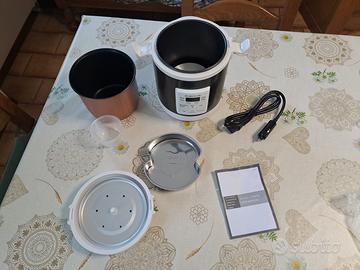 CUOCIRISO PORTATILE PER AUTO E CAMPER 12V / 24 V