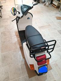 Vespa 50 HP4