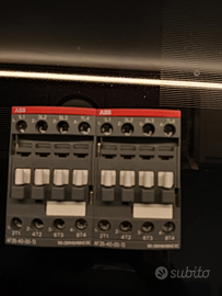 Contattori ABB 220v