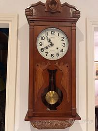 Orologio a pendolo da parete