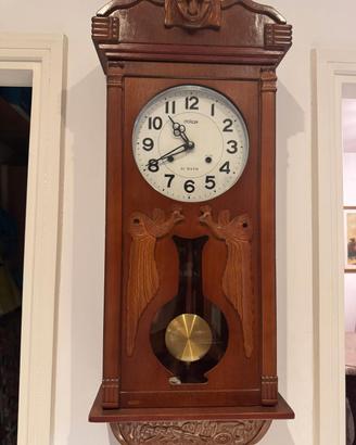 Orologio a pendolo da parete