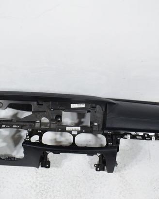 Plancia cruscotto centrale Mercedes E-class (W213)