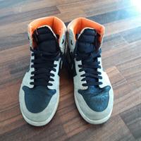 Air Jordan 1 Retro High Neutral Grey Hyper Crimson