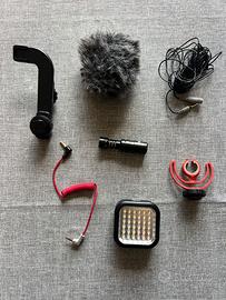 Kit video YouTube RØDE VideoMicro, LED e accessori