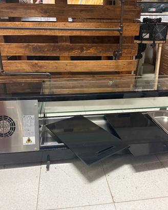 Vetrina refrigerata Amitek per esposizione