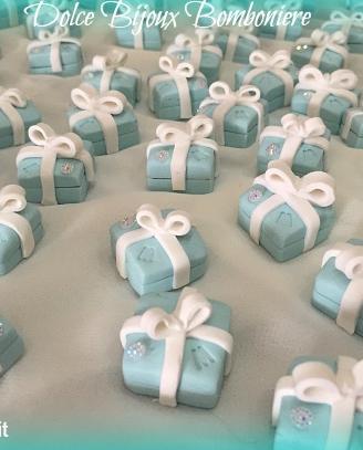 Bomboniera compleanno scatolina verde tiffany fimo