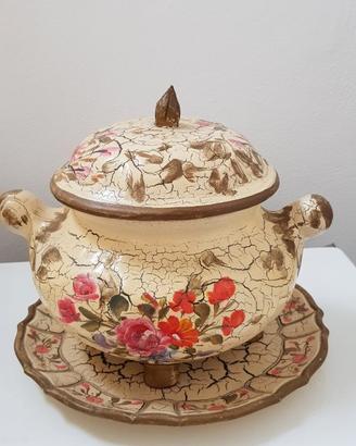 Zuppiera in ceramica di Bassano del Grappa
