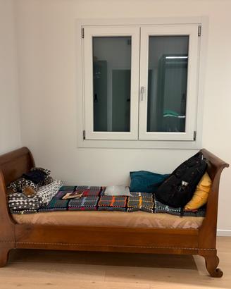 Letto in noce inizio 900